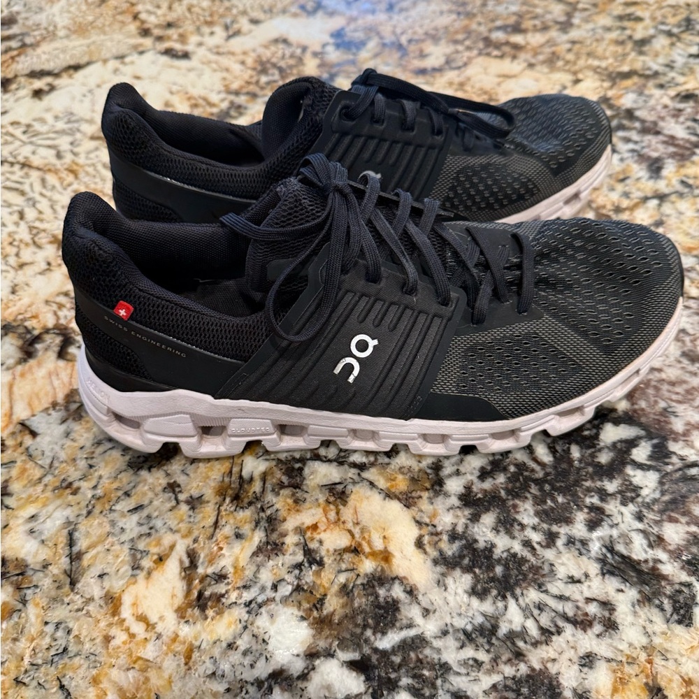 On Running Black and White Athletic Shoes women’s size 10